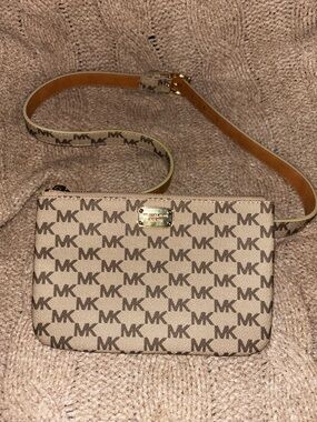Michael Kors Signature Monogram Belt Bag Fanny Pack Beige MK Adjustable Strap